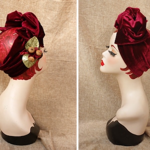 BURGUNDY Velvet Turban Headband & Brooch // Vintage 40s 30s // Retro Art Nouveau // deep red green velvet bow wine red acorns // Jazzafine image 1