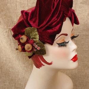 BURGUNDY Velvet Turban Headband & Brooch // Vintage 40s 30s // Retro Art Nouveau // deep red green velvet bow wine red acorns // Jazzafine image 5