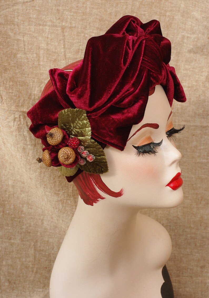 BURGUNDY Velvet Turban Headband & Brooch // Vintage 40s 30s // Retro Art Nouveau // deep red green velvet bow wine red acorns // Jazzafine image 5