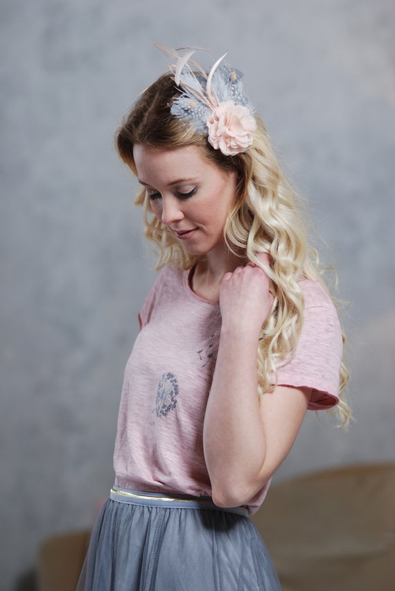 GRAU & ROSÉ // Haarschmuck in Pastell Tönen // Headpiece für die Braut // Fascinator zur Taufe oder Verlobung // Kopfschmuck von Jazzafine