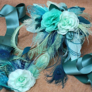 Bridal Sash & Headpiece aqua blue mint green pastell teal turquoise // vintage wedding belt Fascinator // Bride Peacock feathers Bridesmaid image 8