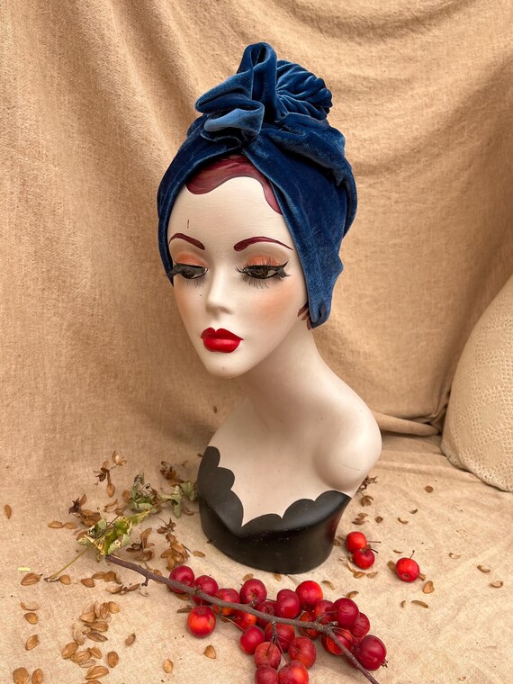 Vintage Blue Velvet with Feathers Turban Style Hat Vintage Patrice Turban Style Hat Blue Velvet with Feathers  main image 4