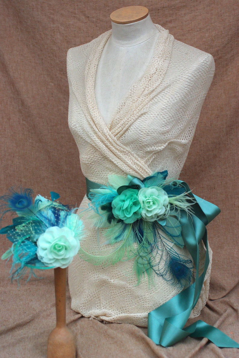 Bridal Sash & Headpiece aqua blue mint green pastell teal turquoise // vintage wedding belt Fascinator // Bride Peacock feathers Bridesmaid image 2