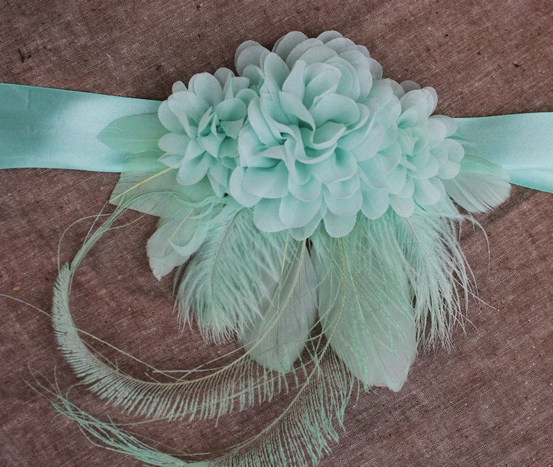 Bridal Sash /& Headpiece vintage wedding belt Fascinator Bride light green Peacock edwardian romantic Bridesmaid MINT PALE GEEN