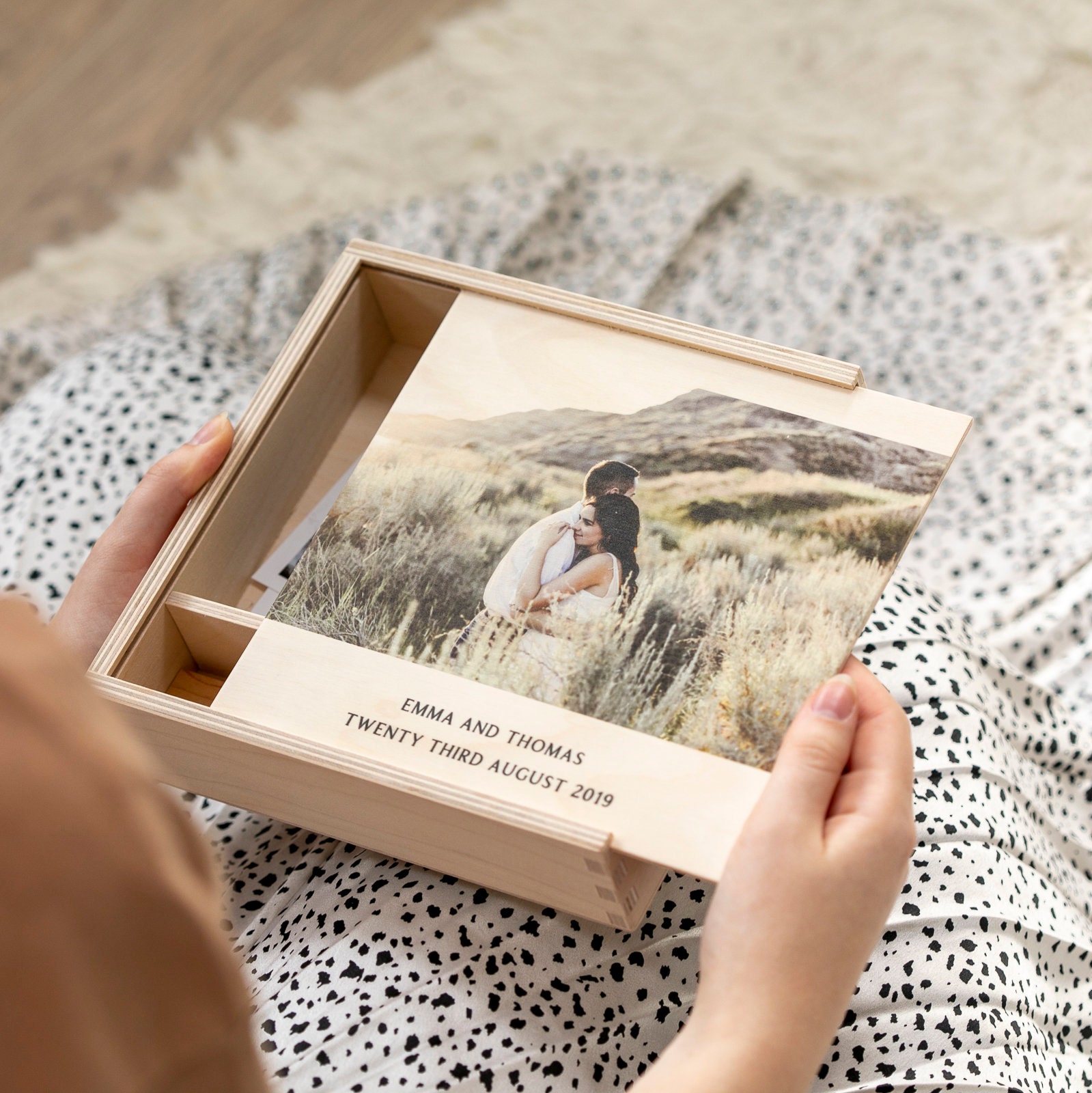 Personalised 5Th Wedding Anniversary Gift - Keepsake Box Engagement Ideas