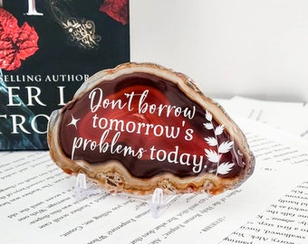 FBAA- From Blood And Ash quote - Jennifer L Armentrout - Bookshelf Decor- red agate slice with quote - JLA book quote - book quote decor