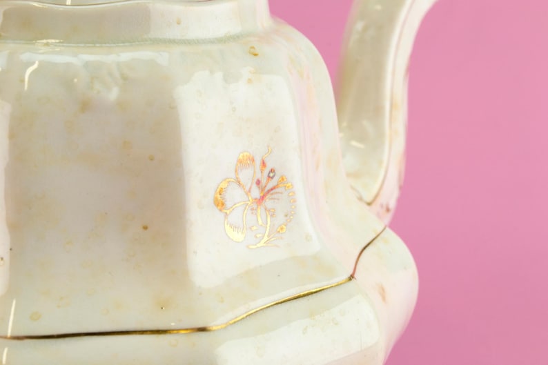 Pottery Pear Shaped Teapot Panelled Antique English William IV 1830s Large Georgian Gilded