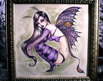 Art original - Goth Moth - encre encadrée et peinture à l’aquarelle - Halloween - art pin-up féerique - papillon de nuit - inktober - art effrayant - pin-up goth
