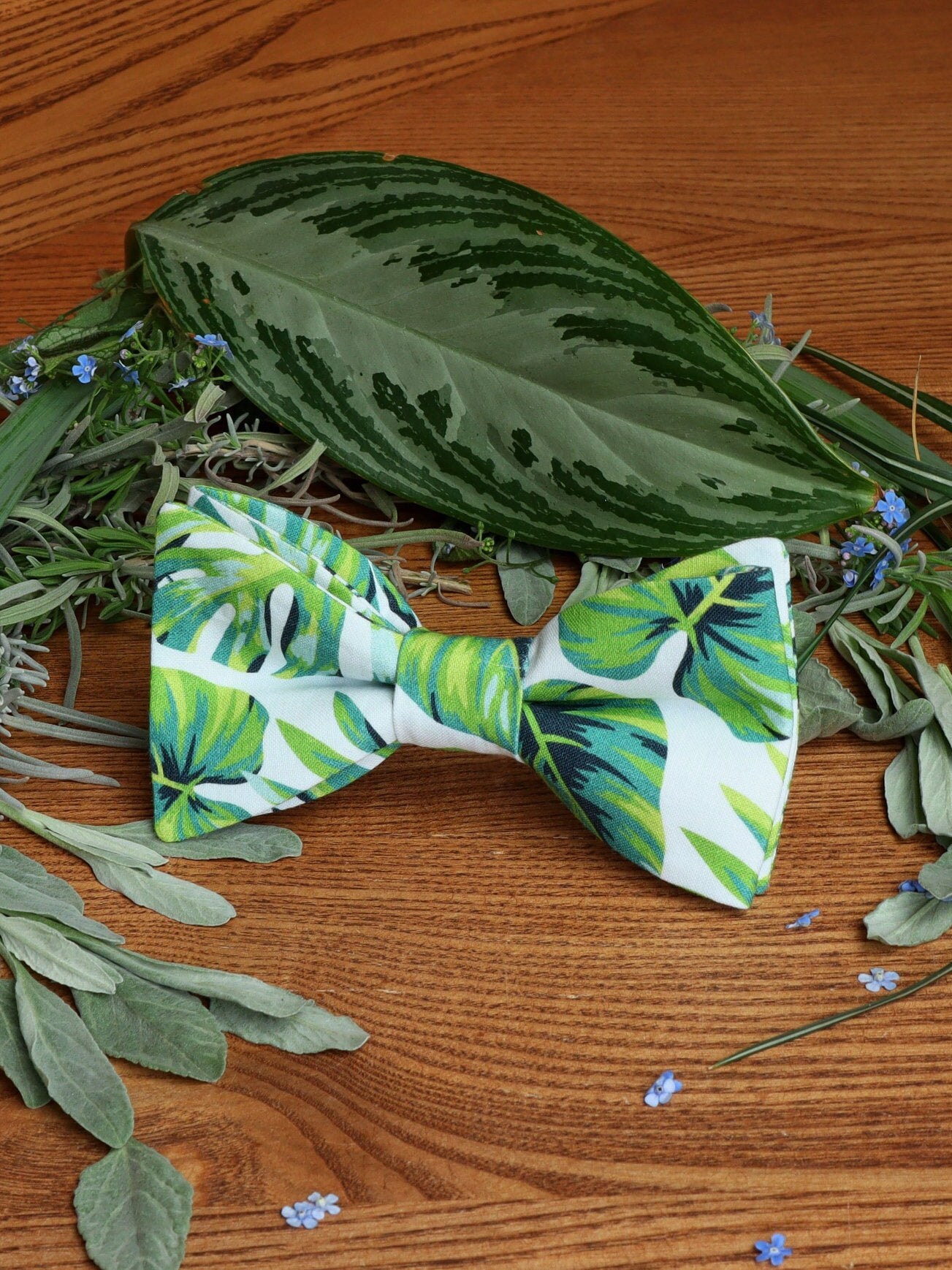 Bow Tie CARIBBEAN Tropical Floral Palm Tropical Bowtie Etsy