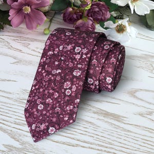 CHIANTI bloemen stropdas bruiloft wilde bloemen WIJN stropdas cabernet bloemen skinny stropdas BOURGONDI bruiloft stropdassen Davids bruidsstropdas speciale bestelling