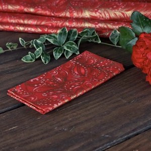 Weihnachten RED PAISLEY Einstecktuch Gold Einstecktuch Metallic Herren Einstecktuch rot Federleicht Hochzeit Krawatten Fliege Sonderanfertigung