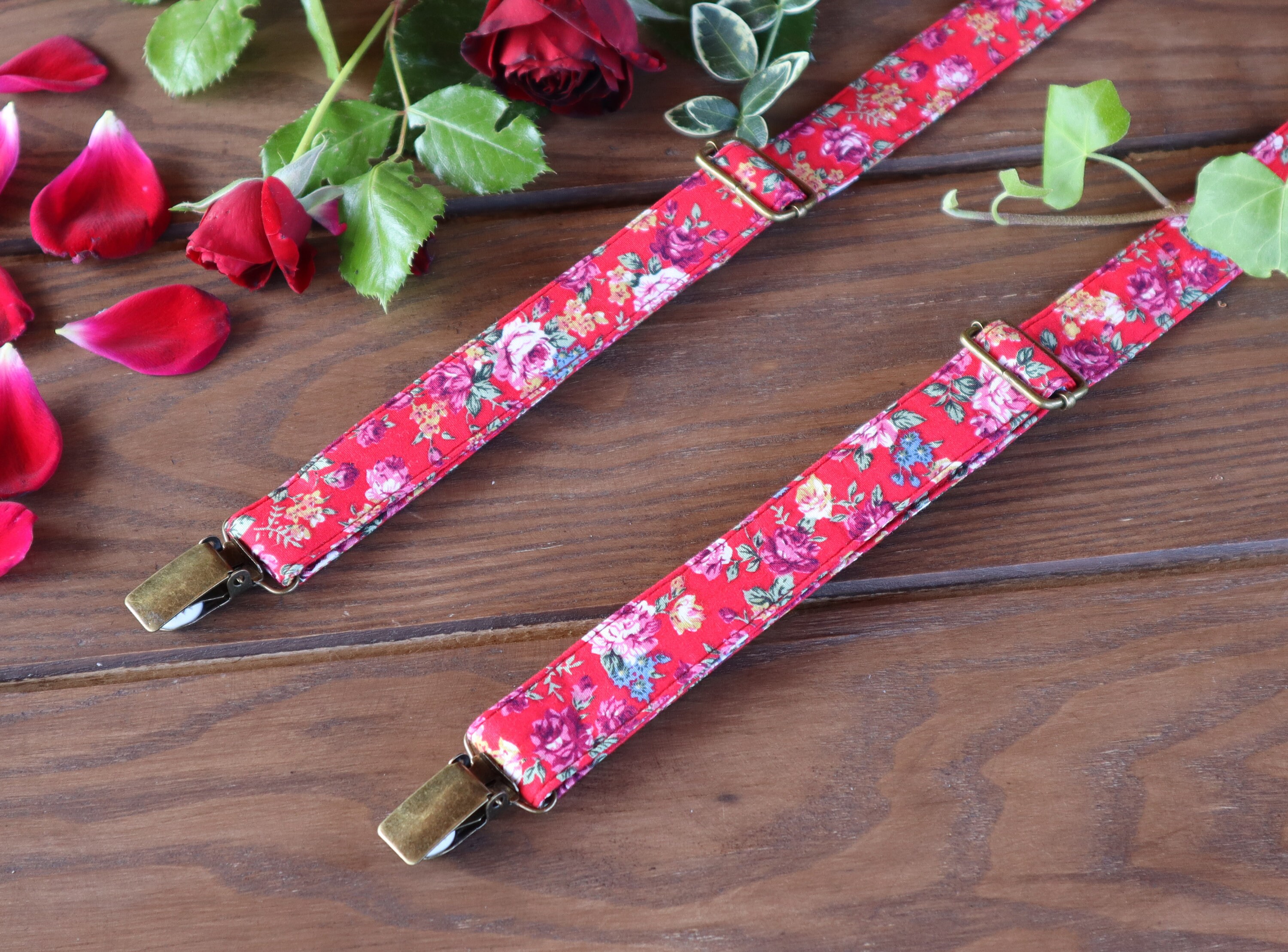 VALENTINA Floral Bow Tie VERA WANG Red Floral Bowtie Wine Red