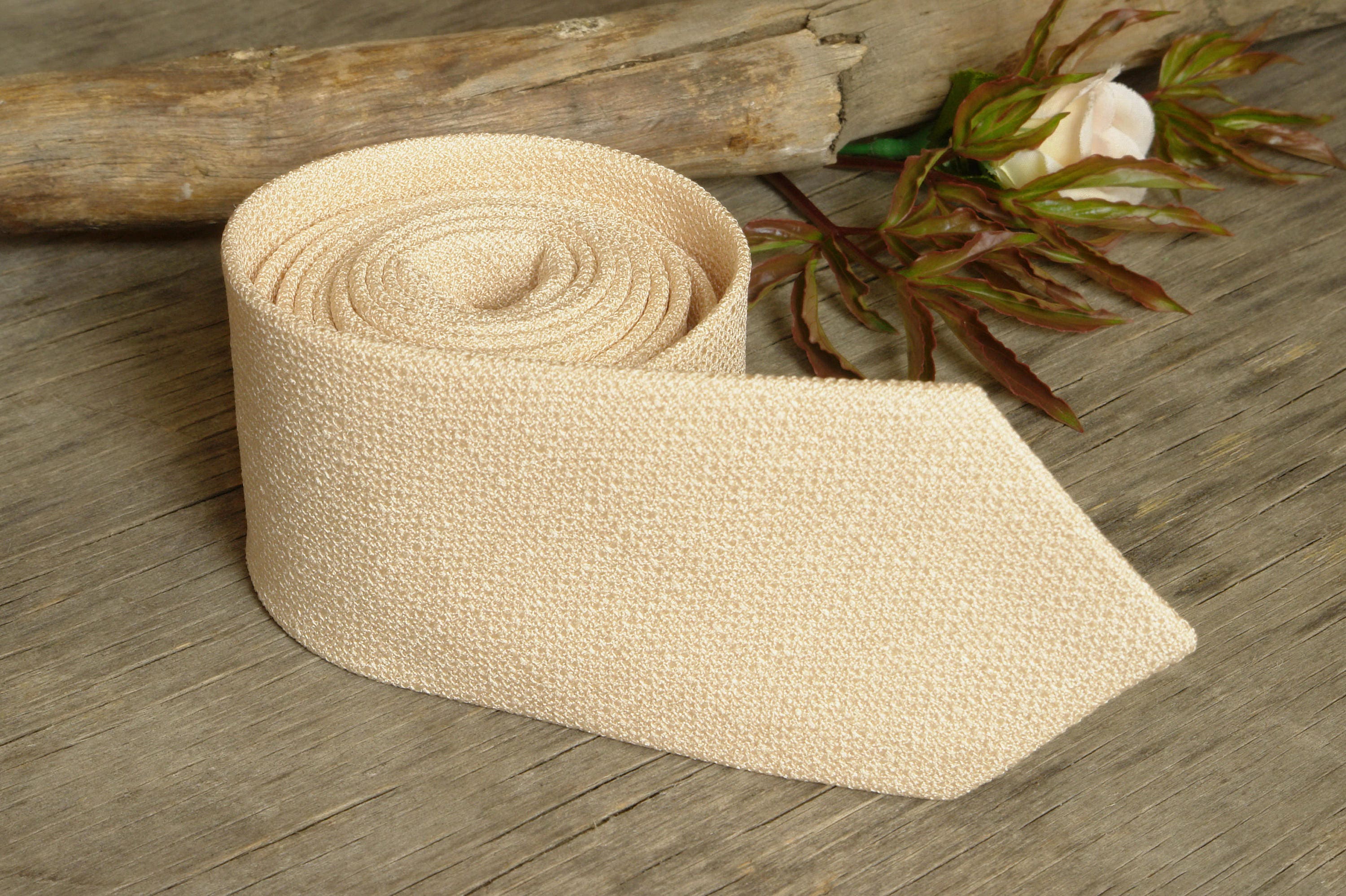 Ligera textura champagne corbata de los hombres corbata flaca Etsy