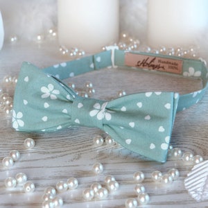 Fliege Mint mit weißen Blumen Herzen Fliege Baumwolle Stein Blau Hochzeit Blass Mint Fliege Liberty of London Mint Hochzeit fliege SALE
