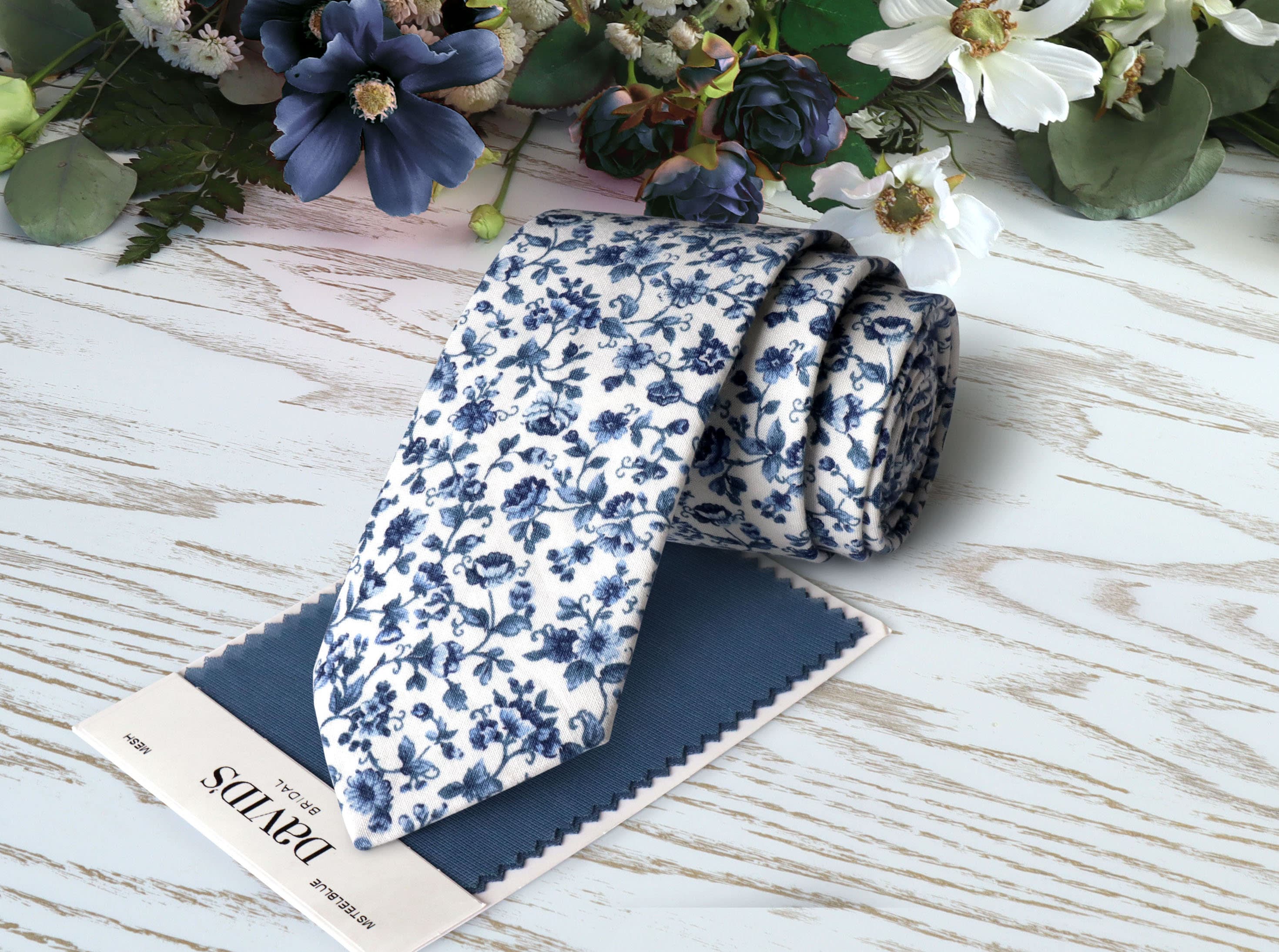 Men's Skinny Floral Print Necktie - Marigold Color To Match David's Bridal Palettes