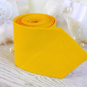 Sun Yellow Tie  WEDDING COLOR 2019 Men&#39;s skinny tie Yellow Gold Groomsmen Tie Custom Yellow Tie Necktie Linen Wedding Ties Special Order