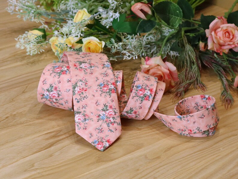 Champagne Blush Floral Tie Pink floral Men's skinny tie Etsy
