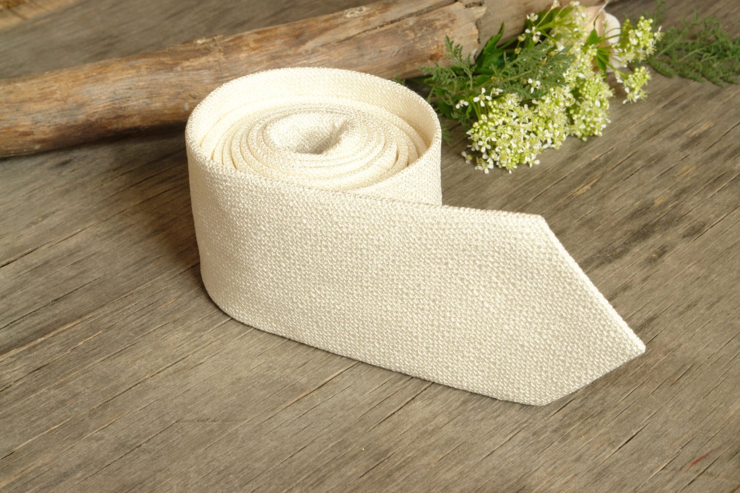 mens ivory shirt and tie