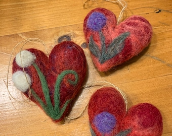 Needle Felted Wool Heart-Flower Decorated-Show Someone You Care