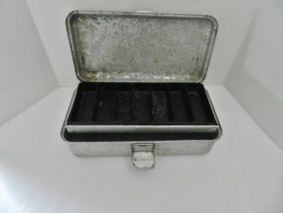 aluminum tackle box
