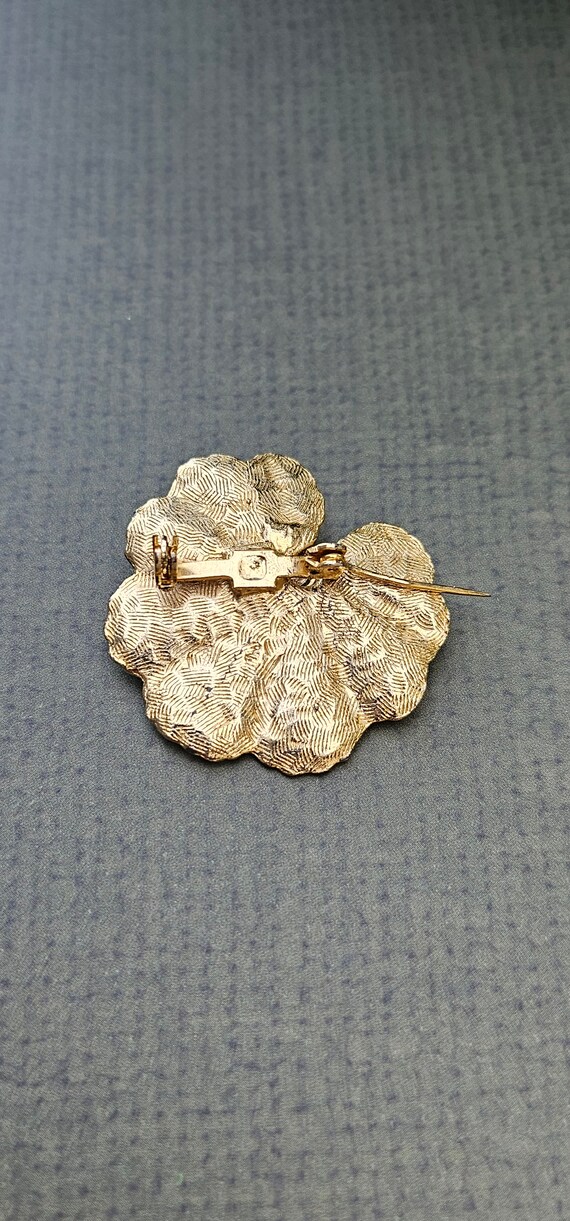 Broche Grenouille En Cristal - Nénuphar, Étang, Style Aquatique - Modèle FG13
