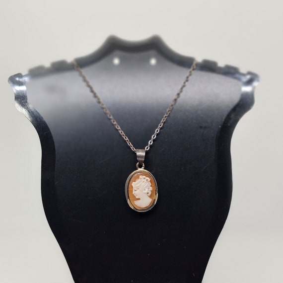 Vintage Giovanni Apa Cameo Sterling Necklace - Etsy