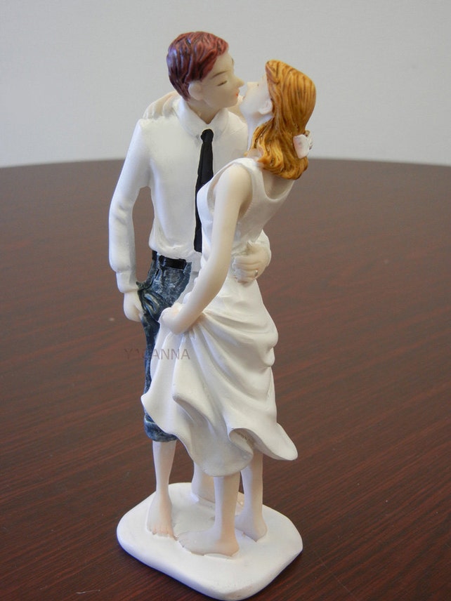 Beach Get Away Bride And Groom Cake Toppers Beach Theme Wedding Cake