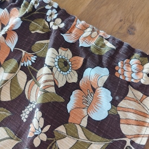 1970s Vintage floral curtain, Floral patterned curtain, bark cloth vintage curtain, 1970s vintage fabric, bold floral curtain