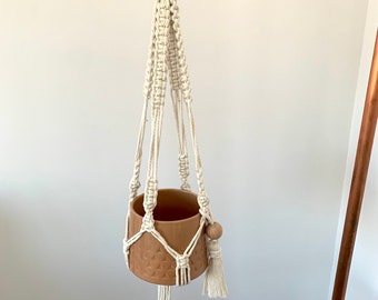 Macrame Hanging Planter w/ Tan Ceramic Pot