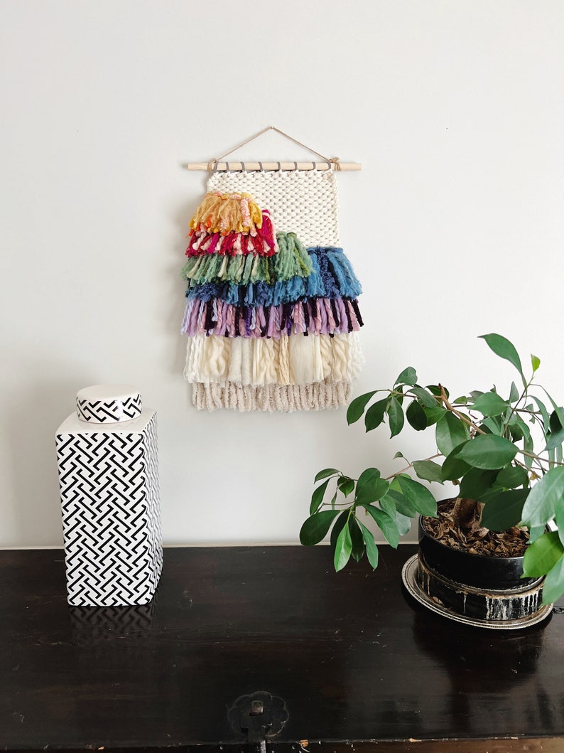 Vibrant Woven Wall Hanging, Rainbow Fiber Artwork, Boho Chic Wall Weaving, Ideal Gift for Art Lovers image 6