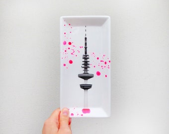 Wall plate Hamburg Television tower 21 cm Vintage Deko plate dots neonpink Wall deko gold wall hanging