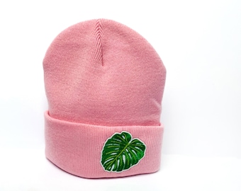 Mütze Monstera Pflanze rosa Herr Fuchs Patch Beanie