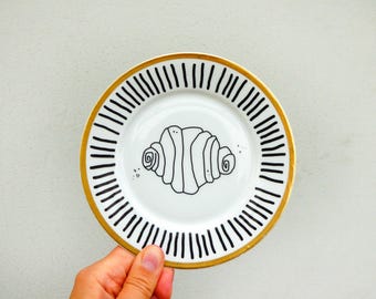 Wall plate Franzbrötchen 14cm typo Vintage Deko plate  Wall deko gold black stripes edg wall hanging