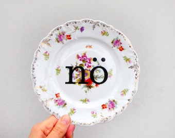 Wall plate nö typo gold pink 19 cm Vintage Deko plate  Wall deko  wall hanging