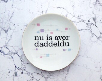 Wall plate daddeldu typo 19 cm Vintage Deko plate  Wall deko 80er wall hanging