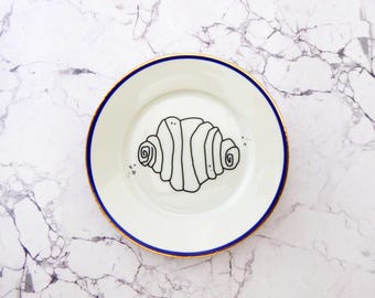 Wall plate Franzbrötchen 15cm typo Vintage Deko plate  Wall deko gold blue edg wall hanging