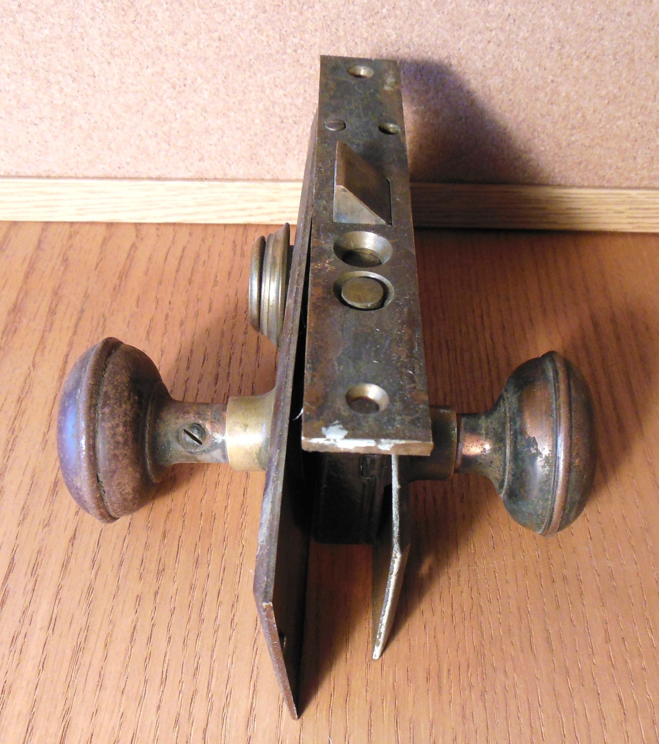 Antique Brass Architectual Door Knobs Lock Mechanism Back Plates Sold Antique Brass Architectual Door Knobs Lock Mechanism Back Plates Sold