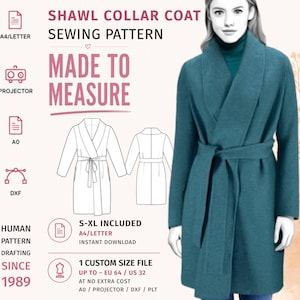 Könnte beinhalten: Ein digitales Schnittmuster für einen petrolfarbenen Mantel mit Schalkragen und Bindegürtel. Der Text lautet: SHAWL COLLAR COAT SEWING PATTERN, MADE TO MEASURE, S-XL INCLUDED, 1 CUSTOM SIZE FILE UP TO EU 64, HUMAN PATTERN DRAFTING SINCE 1989, A4/LETTER, PROJECTOR, A0, DXF.