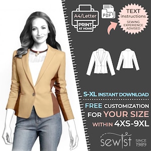 Könnte beinhalten: Ein druckbares Schnittmuster für eine Blazerjacke in den Größen S-XL. Das Schnittmuster enthält Anweisungen und steht zum sofortigen Download bereit. Das Schnittmuster kann für die Größen 4XS-9XL angepasst werden. Das Bild zeigt eine Frau, die eine beigefarbene Blazerjacke mit braunen Akzenten trägt.