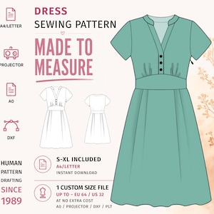 Peut inclure: Un patron de couture numérique pour une robe avec un col en V, des manches courtes, un corsage boutonné et une jupe froncée. Le graphique comprend des illustrations techniques, des textes comme DRESS SEWING PATTERN, MADE TO MEASURE, S-XL INCLUDED, et des icônes pour les formats A4/Letter, projecteur, A0 et DXF.
