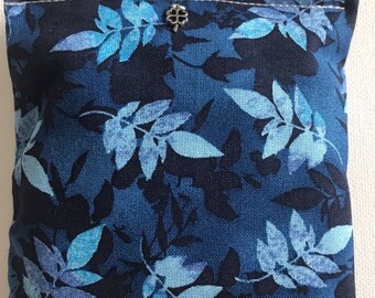 Hermes Blend Reiki Rest and Relaxation Small Square Herbal Dream Pillow with Tiny Silver Four Leaf Clover Charm in Dark Blue Leaves Fabric