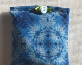 DEMETER Blend Reiki Rest and Relaxation Small Square Herbal Dream Pillow with Small Blue Fabric Flower in Blue Blast Fabric
