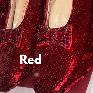 Lentejuelas Ruby Slipper - 5 mm Rojo Metálico Fabricadas en Europa imagen 3