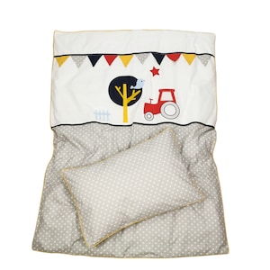 TRAKTOR & Co.: children&#39;s bed linen 100x135, personalized