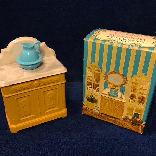 1973 Avon Victorian Washstand Charisma Foaming Bath Oil MIB FULL! New Old Stock