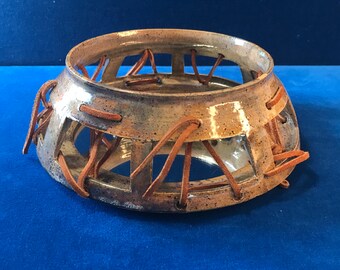 GORGEOUS Ceramic Pottery Mirrored Perfume/Trinket Display Tray/Bowl with Leather Tie Accents