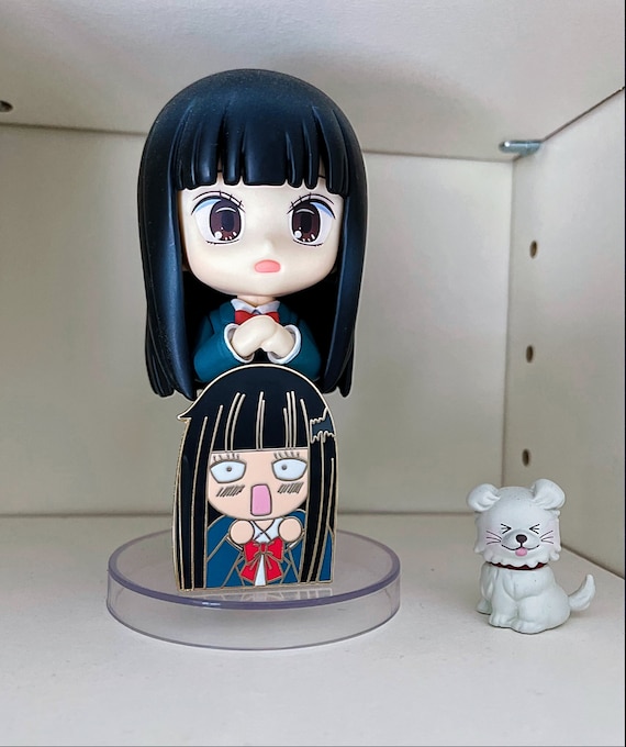 Knt Surprised Chibi Sawako Pin - Etsy
