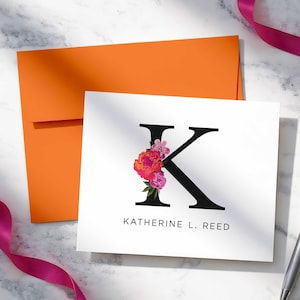 Juego de papelería personalizado: tarjetas con monograma, regalo de graduación / inicial floral.