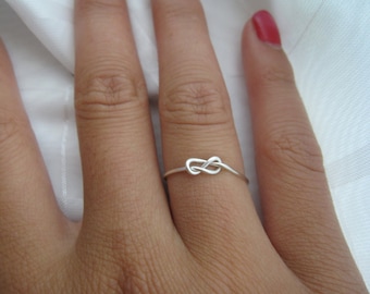 Infinity Knot Ring