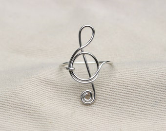 Treble Clef Ring